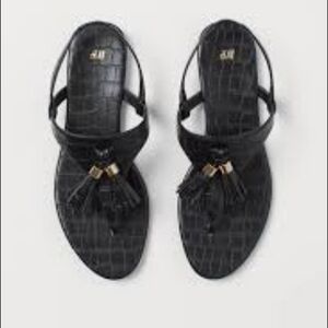 H&M Black Croc-Patterned Tassel Sandals